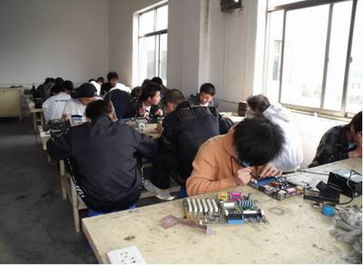 湖南计算机主板技术专业培训 招生指南与就业前景分析